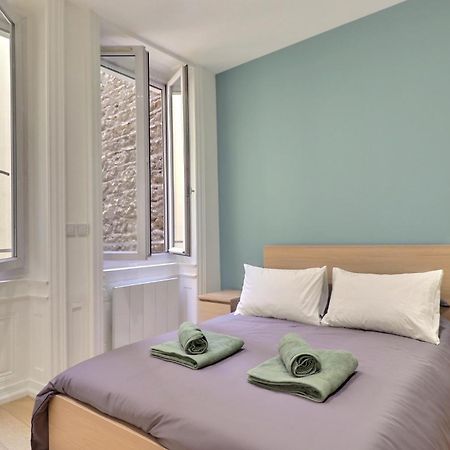 Appartement De Standing Pour 6 Refait A Neuf Lyon Exterior foto
